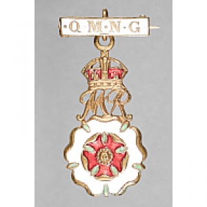 Badge of the Queen Mother's Clothing Guild, formerly known as the Queen Mary's Needlework Guild (QMNG).