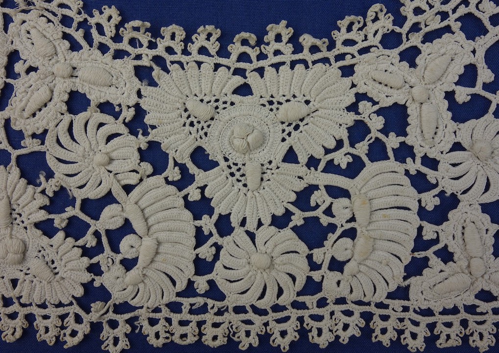 Voorbeeld van Ierse haakkant (TRC 2007.0675).