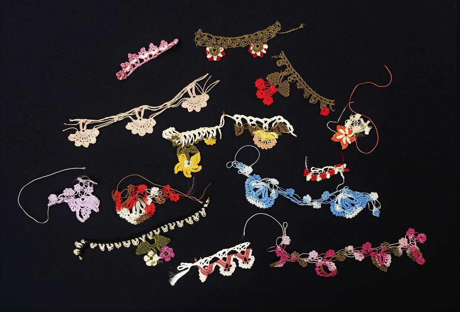 Board with Oya samples from Turkey, c. 2009 (TRC 2009.0291).