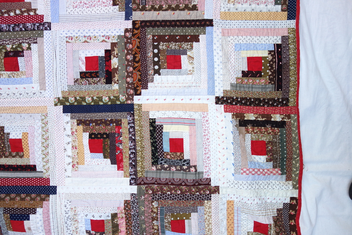 Detail of Log Cabin coverlet, USA, 1880's (TRC 2019.2404).
