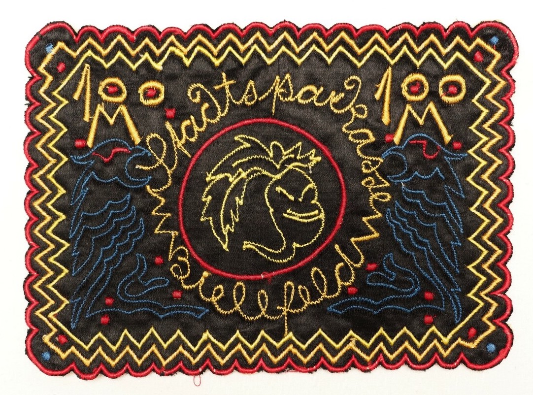 Obverse of cotton and silk 100 mark banknote, Bielefeld, Germany, 1921 (TRC 2022.2252).