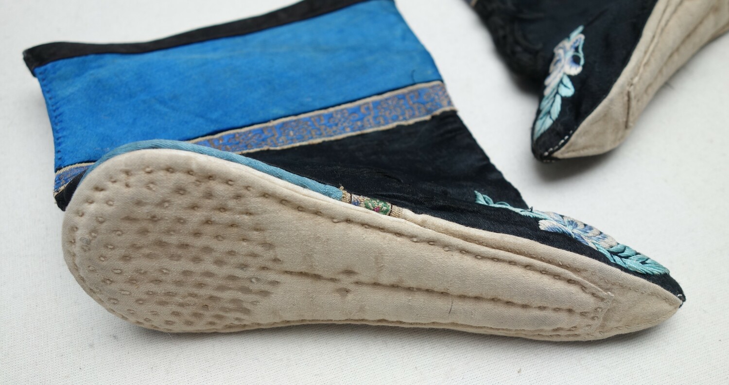 Fig. 8. Quilted sole of a lotus shoe (Han Chinese, early 20th century). TRC 2023.1241a-b  