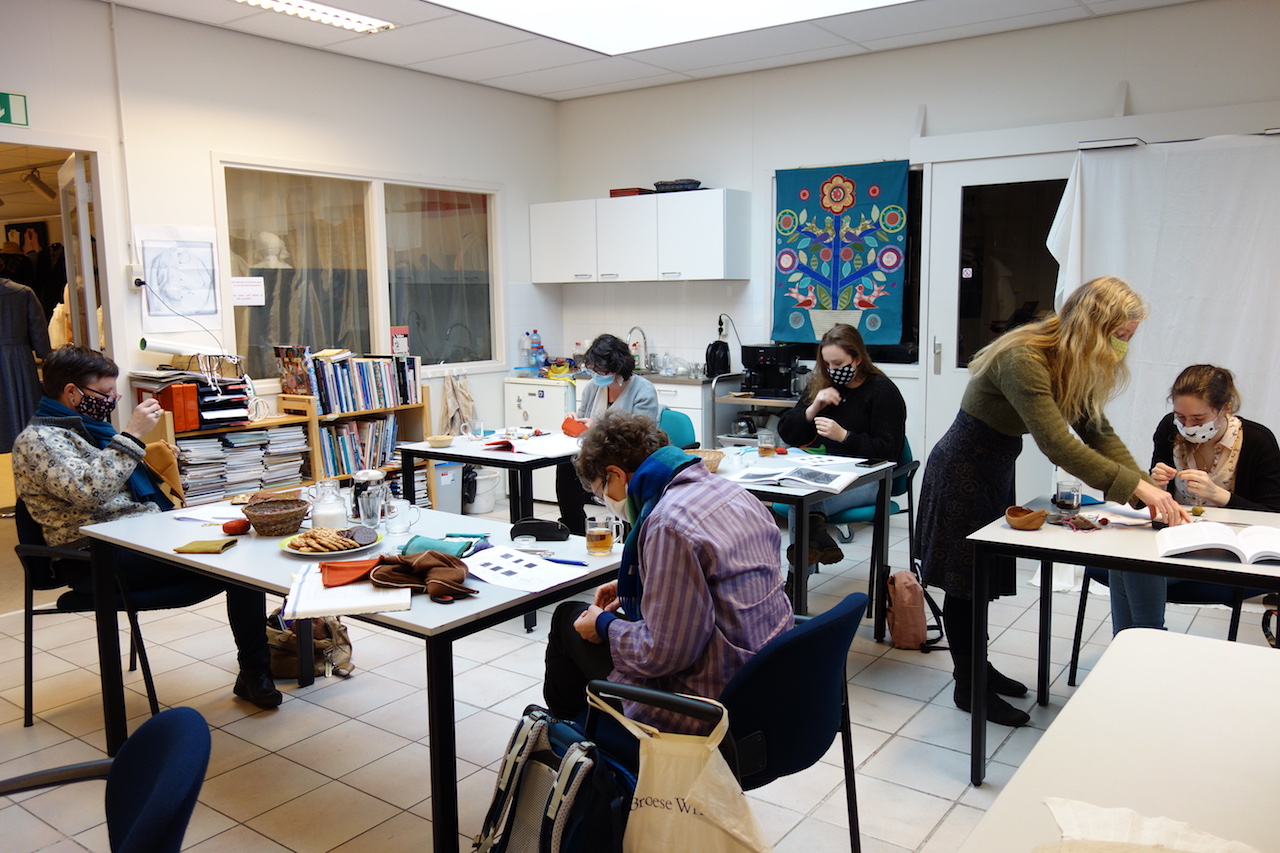 Photograph of the TRC workshop on pre-industrial sewing techniques, 9 December 2020.