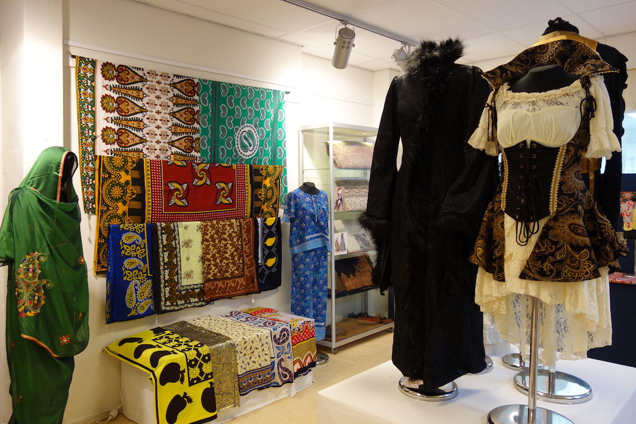 Paisley shawls, paisley steampunk and African paisley all joined together by one (iconic) motif.