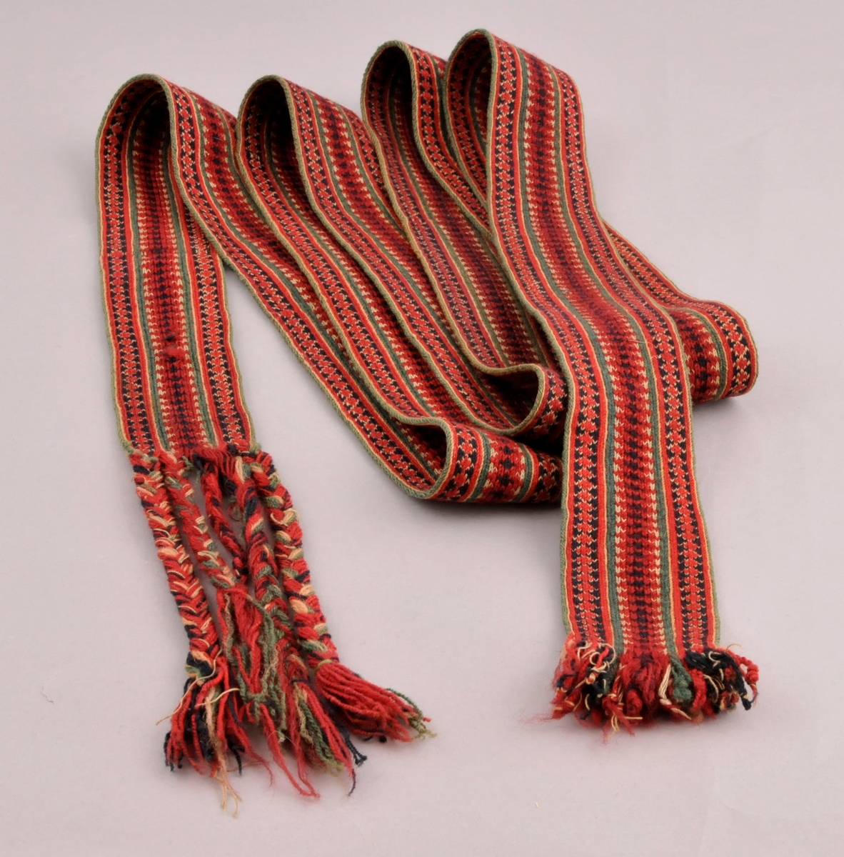 Tablet woven belt for Norwegian national costume